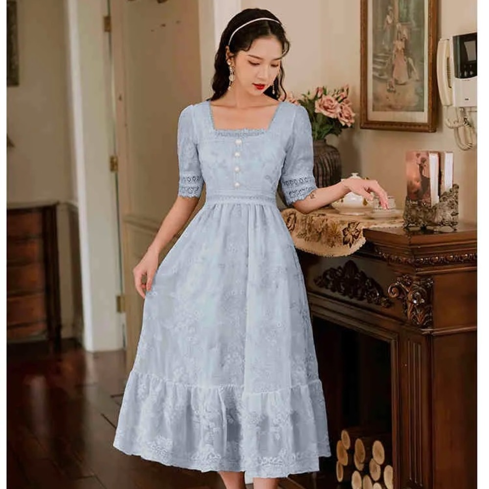 Elegant Blue Lace Midi Dress